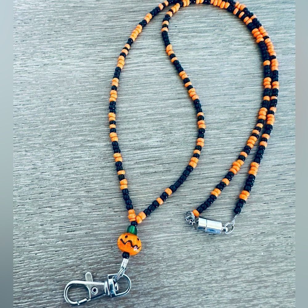 Halloween Pumpkin Jack o Lantern ID Badge Beaded Lanyard Necklace Clip